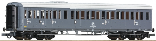 Passenger car 1st/2nd class<br /><a href='images/pictures/Roco/Roco-64982.jpg' target='_blank'>Full size image</a>